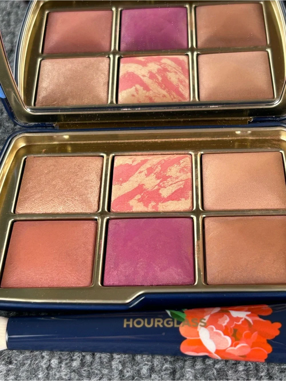 HOURGLASS Ambient Lighting Edit Unlocked Palette FOX 🦊 w BRUSH Highlight& Blush